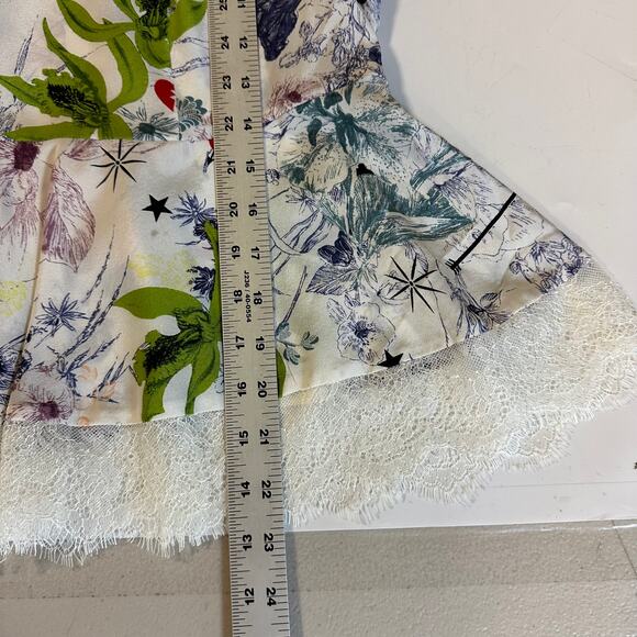 5 a' 7 Cinq a' sept Floral Boho Silk Tunic - Picture 10 of 10